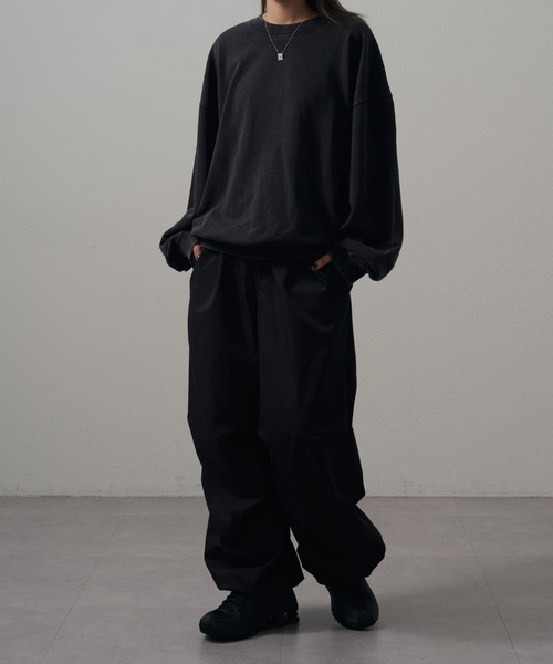 Lui's（ルイス）の「<Lui's ONE>スノーウォッシュクルーネックスウェットプルオーバー（スウェット・メンズ・チャコールグレー/ブラック・S/M）」の18枚目の写真