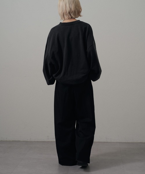 Lui's（ルイス）の「<Lui's ONE>スノーウォッシュクルーネックスウェットプルオーバー（スウェット・メンズ・チャコールグレー/ブラック・S/M）」の16枚目の写真