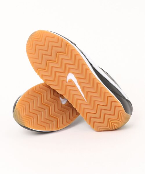 NIKE（ナイキ）の「NIKE ナイキ W PACIFIC LTR レディーススニーカー ロープロファイルシューズ(ウィメンズパシフィックレザー) HV6430-001 ブラック/ホワイト/クールグレー（スニーカー・レディース・ブラック×ホワイト・23.0cm/23.5cm/24.0cm/24.5cm/25.0cm/25.5cm/26.0cm/22.5cm）」の3枚目の写真