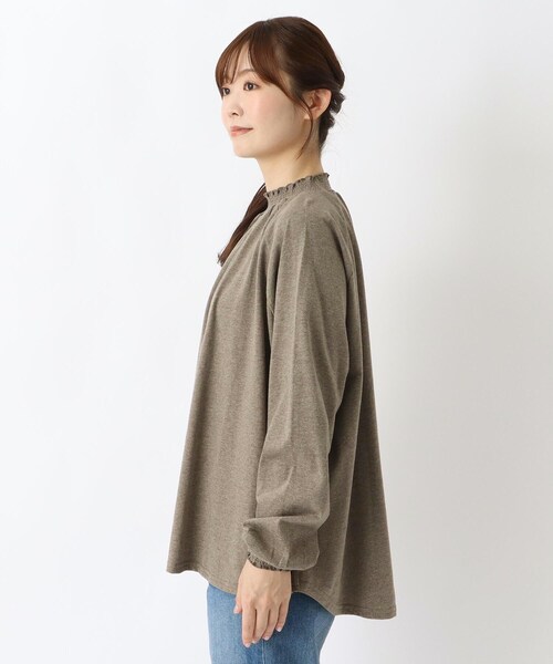 one'sterrace(ワンズテラス)の「コットンシャーリング 長袖ラグランプルオーバー(Tシャツ/カットソー・レディース・ブラック系8/アイボリー系8/ブラウン系8・02)」の5枚目の写真