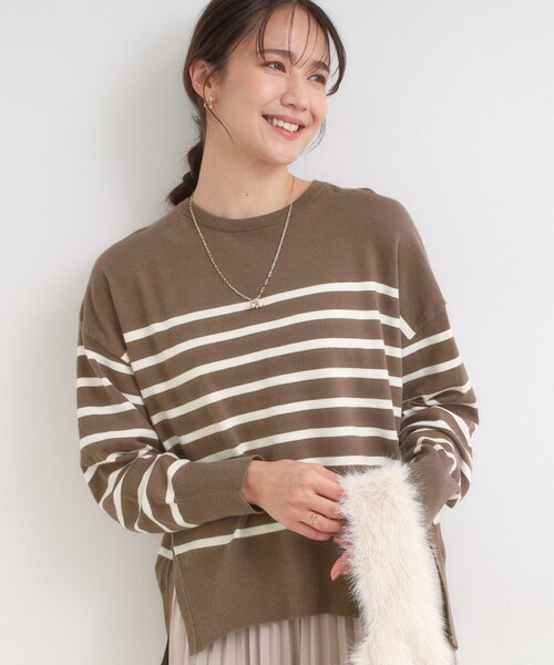 DRESKIP（ドレスキップ）の「【高レビュー/洗濯機可】ゆるシルエットで体型カバー もちもちニット（ニット/セーター・レディース・ブラック/ホワイト系5/ブラウン系3/オレンジ/ブルー系その他・01/02/03/04）」の4枚目の写真