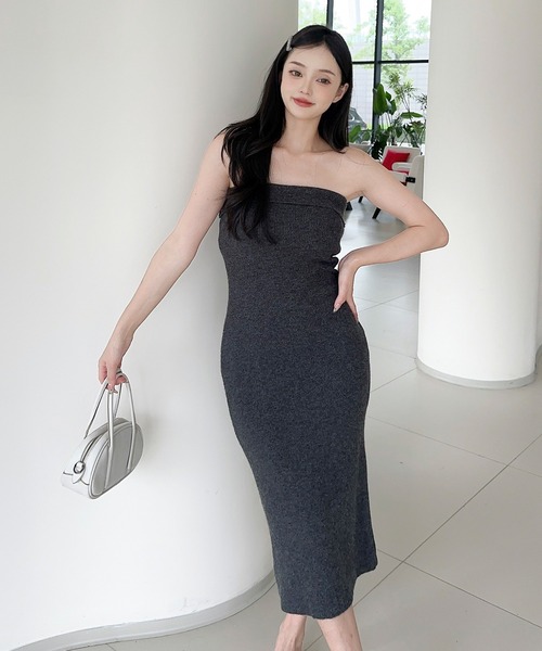 Jasmine Grandiflorum(ジャスミングランディフローラム)の「【Jasmine】ニットチューブワンピース+ロングカーディガン(セットアップ・レディース・ブラック/グレー・FREE)」の14枚目の写真