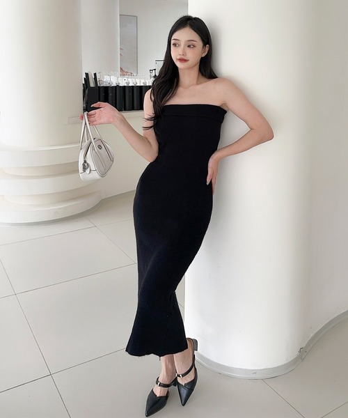 Jasmine Grandiflorum(ジャスミングランディフローラム)の「【Jasmine】ニットチューブワンピース+ロングカーディガン(セットアップ・レディース・ブラック/グレー・FREE)」の6枚目の写真