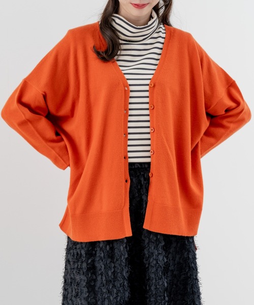 refinedworks（リファインドワークス）の「【refinedworks】こなれ見えする リラックス カーディガン！（カーディガン/ボレロ・レディース・ブラック/オレンジ/グリーン・FREE）」の4枚目の写真