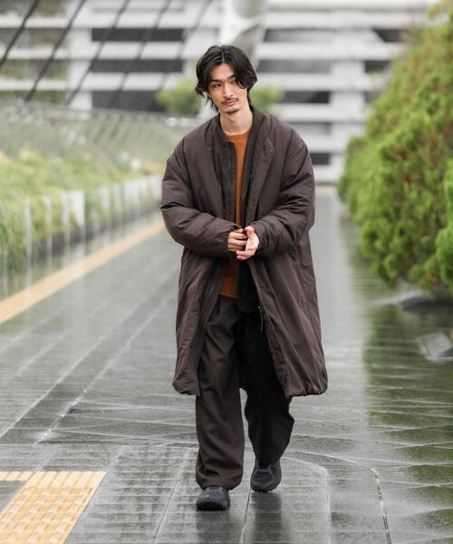 EKAL(エカル)の「『UR TECH』インサレーションコート(ダウンジャケット/コート・メンズ・チャコールグレー/ダークブラウン・MEDIUM/LARGE)」の10枚目の写真