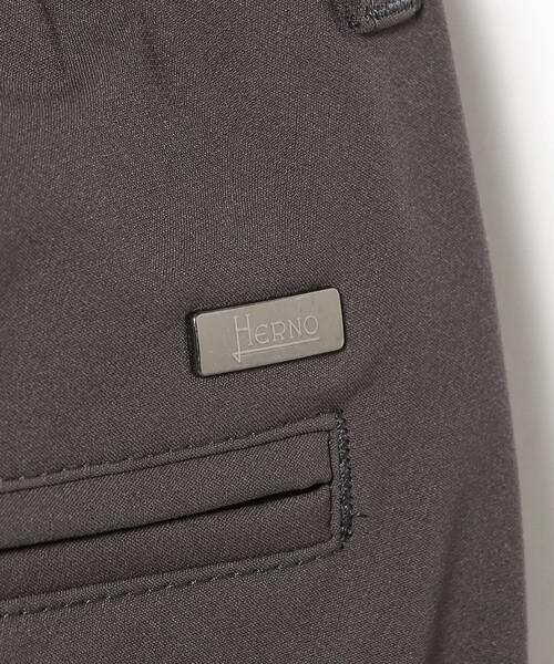 HERNO（ヘルノ）の「HERNO / ポリエステル ストレッチ パンツ（その他パンツ・メンズ・チャコールグレー/ブラック/ネイビー・M/L/XL/S）」の9枚目の写真