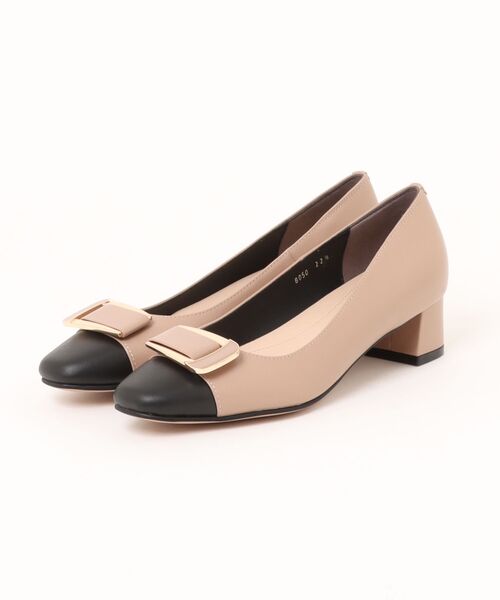 MELMO(メルモ)の「スクエアトゥバックルモチーフパンプス(パンプス・レディース・ブラック/ベージュ・22.5cm/23.0cm/23.5cm/24.0cm/24.5cm)」の2枚目の写真