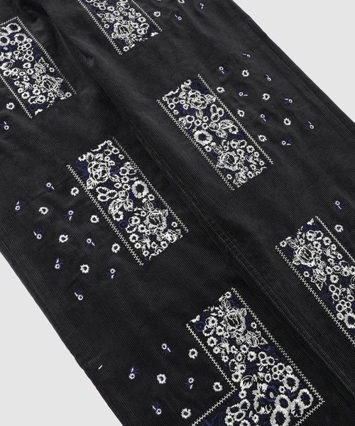 NOMA t.d.（ノーマティーディー）の「Bandana Embroidery Corduroy Pants（その他パンツ・メンズ・ブラウン/グレー・3/2）」の7枚目の写真