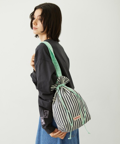 MILKFED.(ミルクフェド)の「STRIPED TOTE BAG(トートバッグ・レディース・ライトブルー/ブラック/レッド・ONE SIZE)」の17枚目の写真