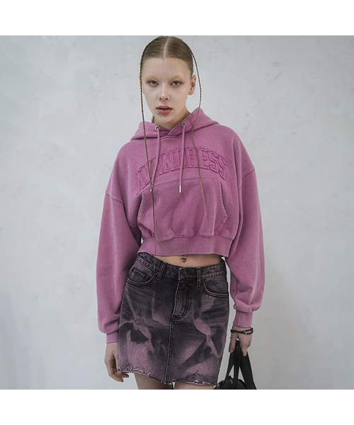 AVANDRESS（アバンドレス ）の「ソルトアップリケクロップフーディ - 2COL（パーカー・レディース・ブラック/ピンク・SMALL/MEDIUM）」の2枚目の写真