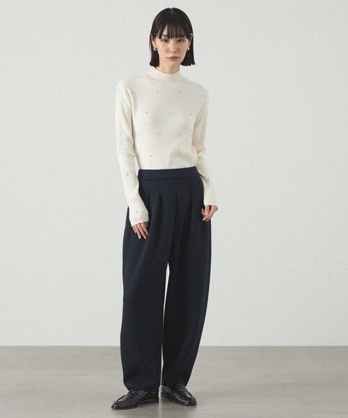 CAST:（キャストコロン）の「【1枚で着映える】スタッズタートルニット（ニット/セーター・レディース・ブラウン系その他5/ブラック/グレー/オフホワイト・M）」の5枚目の写真