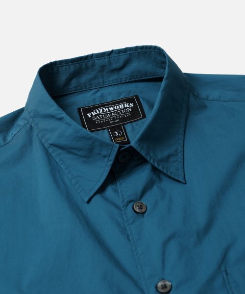 FRIZMWORKS(フリズムワークス)の「TYPEWRITER RELAXED SHIRT _ VINTAGE BLUE(シャツ/ブラウス・メンズ・その他・MEDIUM/LARGE/X-LARGE)」の3枚目の写真