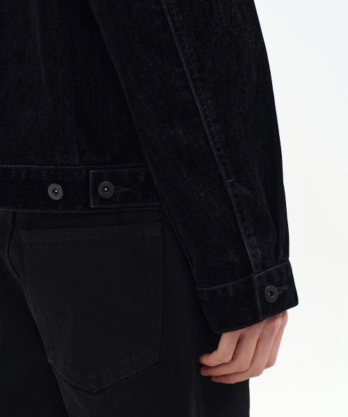 MUSINSA STANDARD（ムシンサスタンダード）の「ベルベットリラックスドデニムトラッカージャケット[ブラック]（デニムジャケット・メンズ・その他・MEDIUM/LARGE/X-LARGE/XX-LARGE）」の8枚目の写真