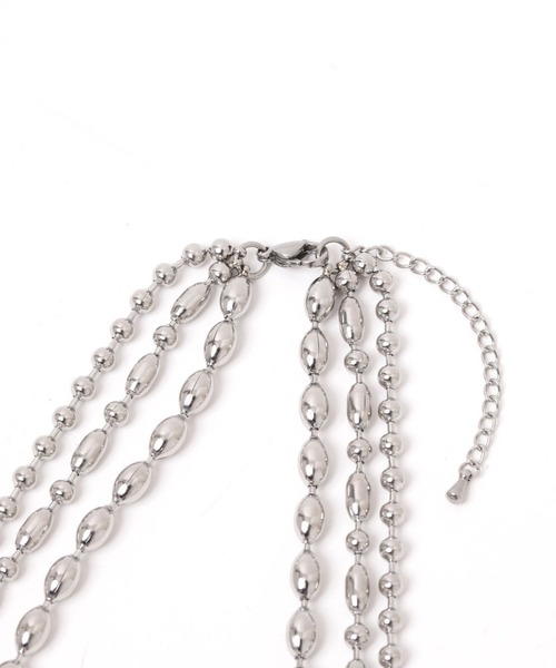 LEPSIM(レプシィム)の「ステンレス3連ボールネックレス 608080(ネックレス・レディース・シルバー/シルバー系その他・ONE SIZE)」の7枚目の写真
