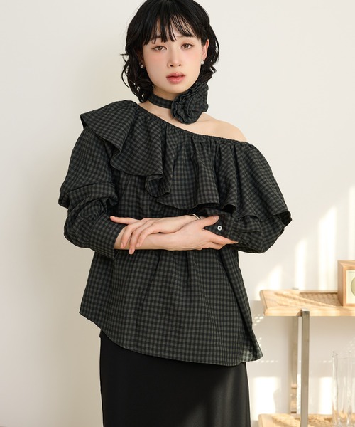 LAULEN(ローレン)の「check ruffle frill choker blouse /チェックラッフルフリルチョーカーブラウス(シャツ/ブラウス・レディース・ブラック/ブラウン/ベージュ・FREE)」の5枚目の写真