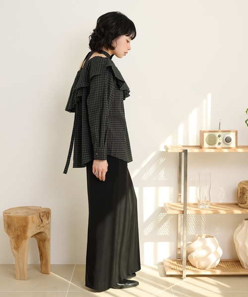LAULEN(ローレン)の「check ruffle frill choker blouse /チェックラッフルフリルチョーカーブラウス(シャツ/ブラウス・レディース・ブラック/ブラウン/ベージュ・FREE)」の14枚目の写真