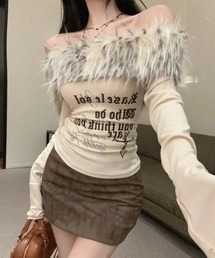 ビッグフェイクファーオフショルトップス