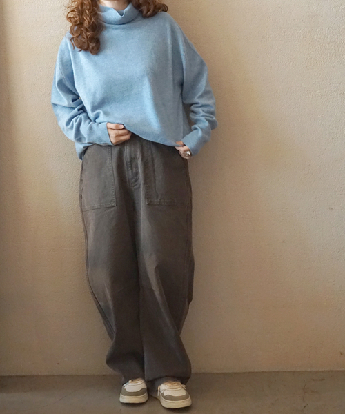 JOURNAL STANDARD LUXE（ジャーナルスタンダード　ラックス）の「カシミヤ タートルネックプルオーバー（ニット/セーター・レディース・チャコールグレー/ホワイト/ブラウン/スカイブルー・FREE）」の16枚目の写真