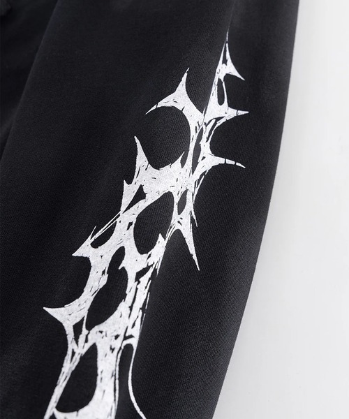 SUPPLIER（サプライヤー）の「SUPPLIER/サプライヤー Tribal Bones Pierced Zip Hoodie トライバル柄 オリジナルピアス付き フーディー（パーカー・メンズ・ブラック/グレー・M/L/XL）」の9枚目の写真