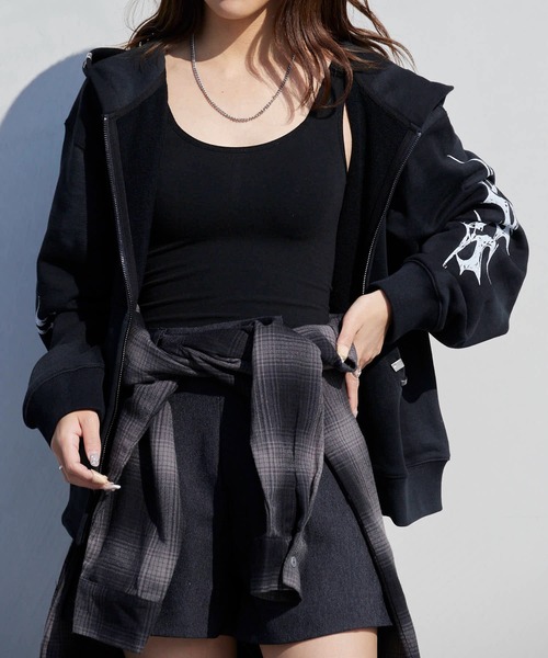 SUPPLIER（サプライヤー）の「SUPPLIER/サプライヤー Tribal Bones Pierced Zip Hoodie トライバル柄 オリジナルピアス付き フーディー（パーカー・メンズ・ブラック/グレー・M/L/XL）」の22枚目の写真