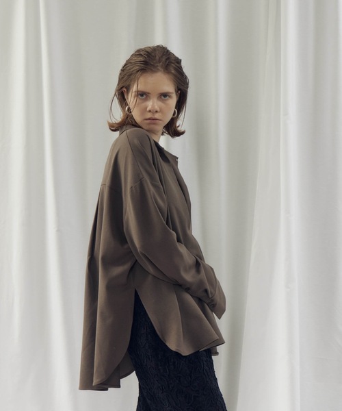 CIEL'AIR（シエルエアー）の「OVERSHIRT（ｵｰﾊﾞｰｼｬﾂ）（シャツ/ブラウス・レディース・モカ/オフホワイト・FREE）」の9枚目の写真