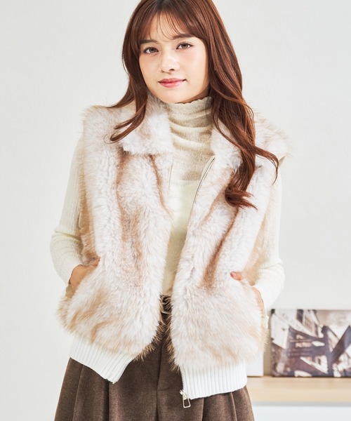 MISCH MASCH（ミッシュマッシュ）の「一部店舗限定 袖取り外しファーベスト（ベスト・レディース・アイボリー/モカ・ﾌﾘ-）」の12枚目の写真