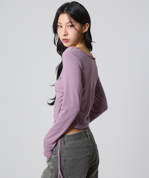 UNKNOWN PLANET（アンノウンプラネット）の「インターロックシャーリングネックトップ インディパープル（Tシャツ/カットソー・レディース・その他・FREE）」の6枚目の写真