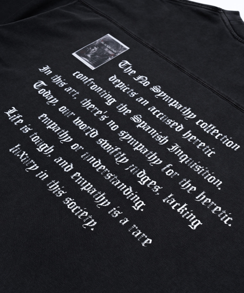 BLACK BLOND(ブラック ブロンド)の「ビビディ クラッシュド ペイツ 半袖Tシャツ (ブラック)(Tシャツ/カットソー・レディース・その他・SMALL/MEDIUM/LARGE/X-LARGE/XX-LARGE/XXX-LARGE)」の3枚目の写真