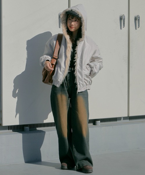 Chick（チック）の「Faux Fur Padded Jacket / 中綿入り マウンテンカービング ワークジャケット（ダウンジャケット/コート・レディース・ブラック/ライトグレー・FREE）」の22枚目の写真