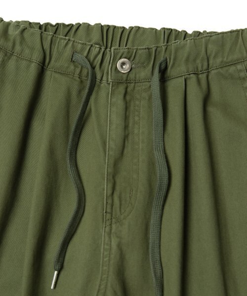 AOTT(アンアウトピット)の「コットンワイドカーゴパンツカーキ(その他パンツ・メンズ・カーキ・MEDIUM/X-LARGE/LARGE)」の4枚目の写真