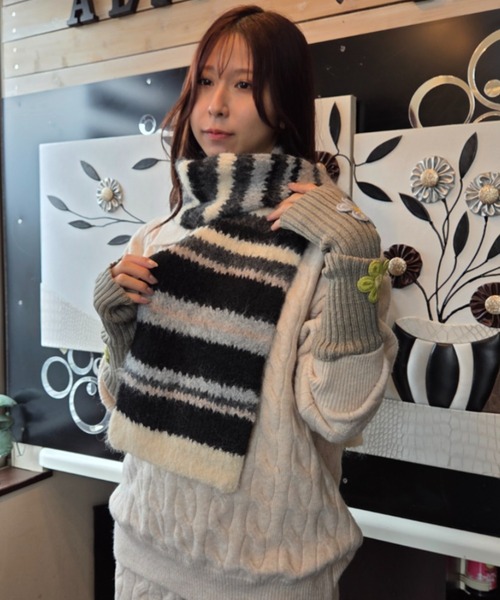 ｔｏｌｅｎｅ（トレネ）の「カラフル ブロッキングデザイン モヘアライク マフラー（マフラー・レディース・ホワイト/ピンク/ブルー・FREE）」の12枚目の写真