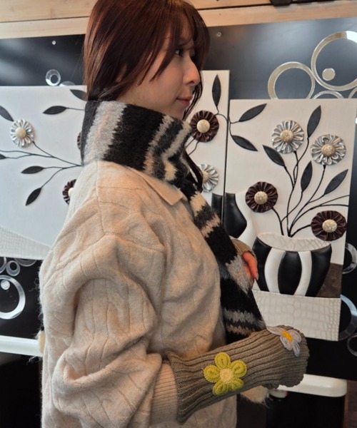 ｔｏｌｅｎｅ（トレネ）の「カラフル ブロッキングデザイン モヘアライク マフラー（マフラー・レディース・ホワイト/ピンク/ブルー・FREE）」の14枚目の写真