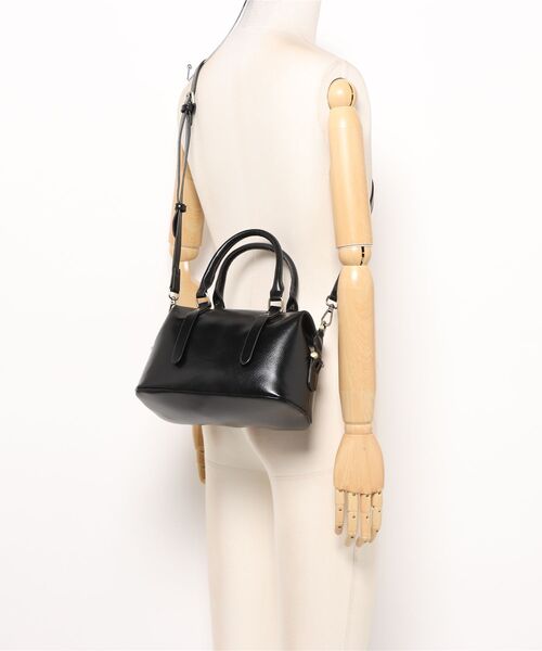 NiiNa(ニーナ)の「【 NiiNa / ニーナ 】高品質レザー2WAYミニボストンバッグ(ボストンバッグ・レディース・レッド/グリーン/ダークブラウン/ブラック・FREE)」の14枚目の写真