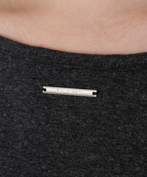 RAY CASSIN（レイカズン）の「ワンショルロゴロンT（Tシャツ/カットソー・レディース・ブラック系その他2/ホワイト/ベージュ/グレー・FREE）」の7枚目の写真