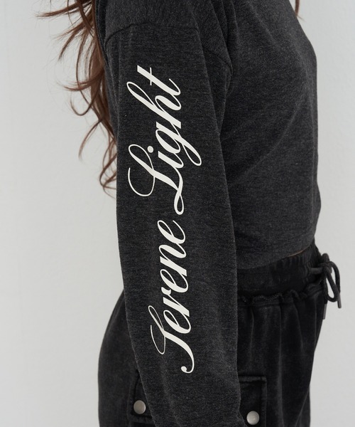 RAY CASSIN（レイカズン）の「ワンショルロゴロンT（Tシャツ/カットソー・レディース・ブラック系その他2/ホワイト/ベージュ/グレー・FREE）」の9枚目の写真