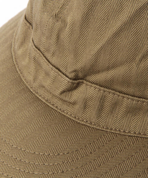 BEAMS BOY（ビームスボーイ）の「INFIELDER DESIGN×BEAMS BOY / ミリタリーCAP（キャップ・レディース・ベージュ/ダークグリーン・ONE SIZE）」の5枚目の写真