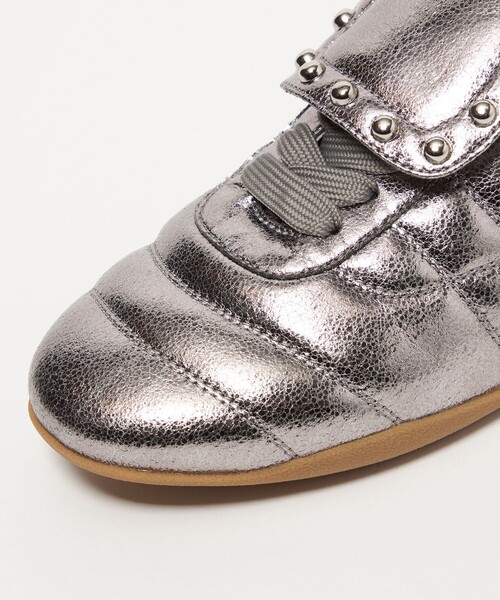 ODETTE E ODILE（オデットエオディール）の「2WAYフラップ スニーカー15↑（スニーカー・レディース・シルバー/ブラック・37/36/35/38）」の21枚目の写真