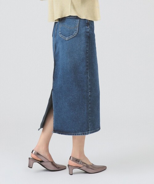 Ray BEAMS（レイビームス）の「Lee / STANDARD WARDROBE SKIRT（デニムスカート・レディース・ブラック/ブルー・SMALL/X-SMALL）」の4枚目の写真
