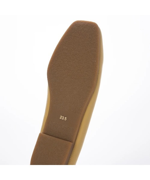 ing(イング)の「【WEB限定】スクエアトゥフラットシューズ(バレエシューズ・レディース・イエロー/ダークブラウン/ブラック/アイボリー・24.5cm/24cm/23.5cm/23cm/22.5cm)」の11枚目の写真