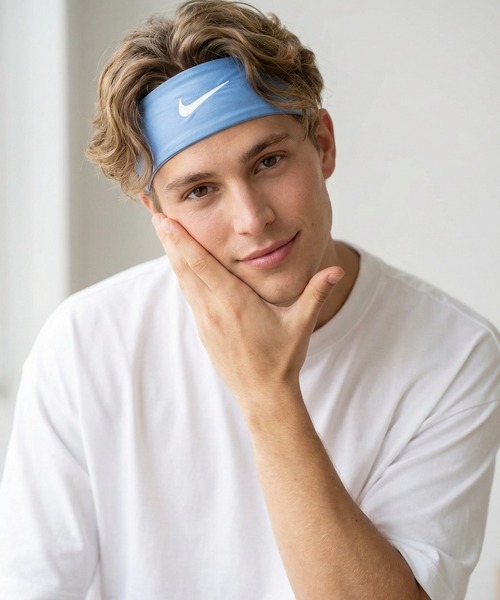 NIKE（ナイキ）の「【NIKE/ナイキ 】ナイキ Dri-Fit フューリー クラシック ヘッドバンド（ヘアバンド・メンズ・ライトブルー/ブルー/ピンク/ホワイト/ブラック/オレンジ/ネイビー/パープル/レッド・FREE）」の3枚目の写真