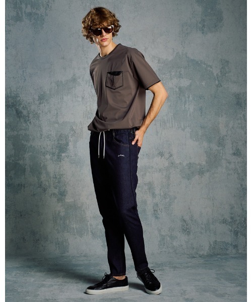 wjk（ダヴルジェイケイ）の「drawstring leather pocket S/S（Tシャツ/カットソー・メンズ・チャコールグレー/ブラック/ライトベージュ・SMALL/MEDIUM/LARGE/X-LARGE）」の15枚目の写真