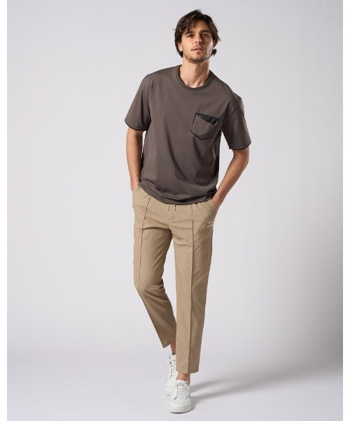 wjk（ダヴルジェイケイ）の「drawstring leather pocket S/S（Tシャツ/カットソー・メンズ・チャコールグレー/ブラック/ライトベージュ・SMALL/MEDIUM/LARGE/X-LARGE）」の17枚目の写真