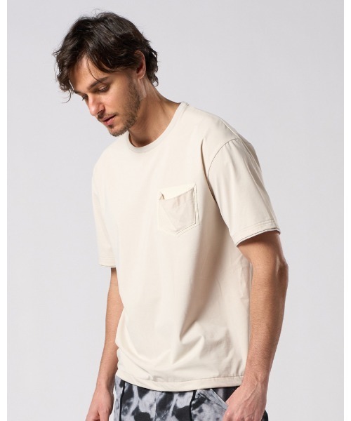 wjk（ダヴルジェイケイ）の「drawstring leather pocket S/S（Tシャツ/カットソー・メンズ・チャコールグレー/ブラック/ライトベージュ・SMALL/MEDIUM/LARGE/X-LARGE）」の19枚目の写真