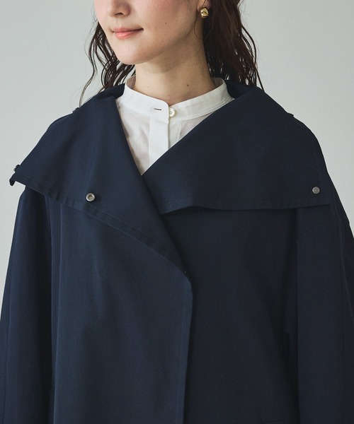 qualite（カリテ）の「【大人のスプリングコート】オーバースタンドコート/春服/オフィスカジュアル（トレンチコート・レディース・グレイッシュベージュ/ネイビー・36/38）」の21枚目の写真