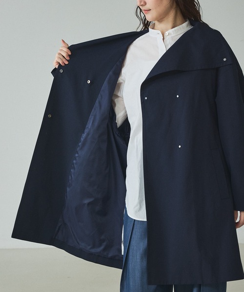 qualite（カリテ）の「【大人のスプリングコート】オーバースタンドコート/春服/オフィスカジュアル（トレンチコート・レディース・グレイッシュベージュ/ネイビー・36/38）」の22枚目の写真