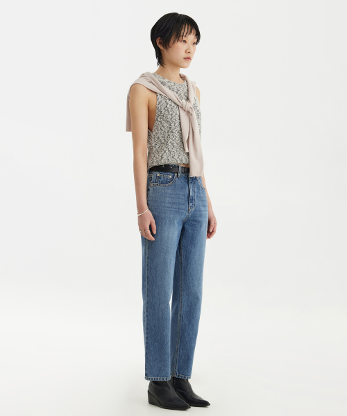 YOUTH(ユース)の「Straight Denim Pants (W) - Medium Blue(デニムパンツ・レディース・その他・M/L/S)」の4枚目の写真