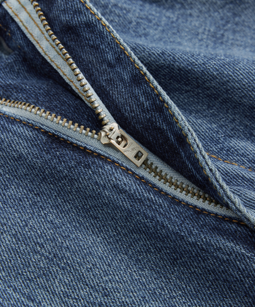 YOUTH(ユース)の「Straight Denim Pants (W) - Medium Blue(デニムパンツ・レディース・その他・M/L/S)」の11枚目の写真
