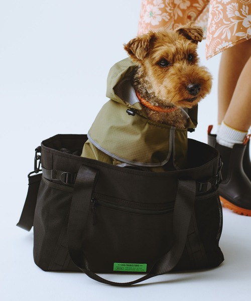 KiU(キウ)の「マルチキャリーバッグ ペットキャリー(25L)(トートバッグ・レディース・ブラック系その他/ダークグリーン系/ブラック・FREE)」の2枚目の写真