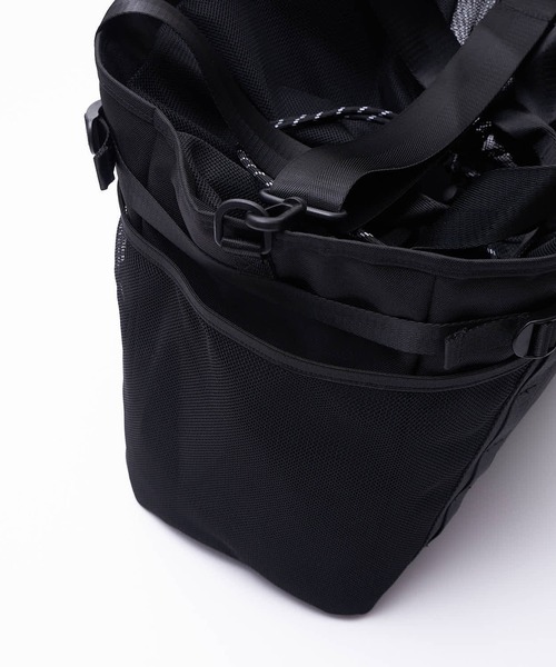 KiU(キウ)の「マルチキャリーバッグ ペットキャリー(25L)(トートバッグ・レディース・ブラック系その他/ダークグリーン系/ブラック・FREE)」の10枚目の写真