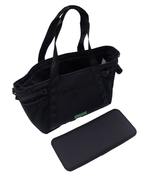 KiU(キウ)の「マルチキャリーバッグ ペットキャリー(25L)(トートバッグ・レディース・ブラック系その他/ダークグリーン系/ブラック・FREE)」の6枚目の写真
